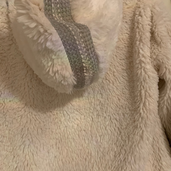 Gotgeous Akemi + Kin Sherpa hoodie - Picture 2 of 3